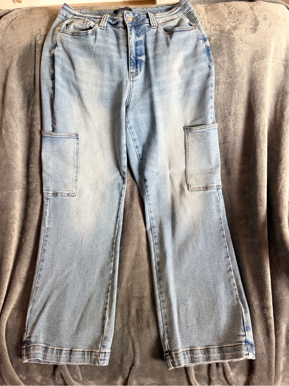 Judy Blue Cargo Wide Leg Jeans 14W Light Wash JB88924